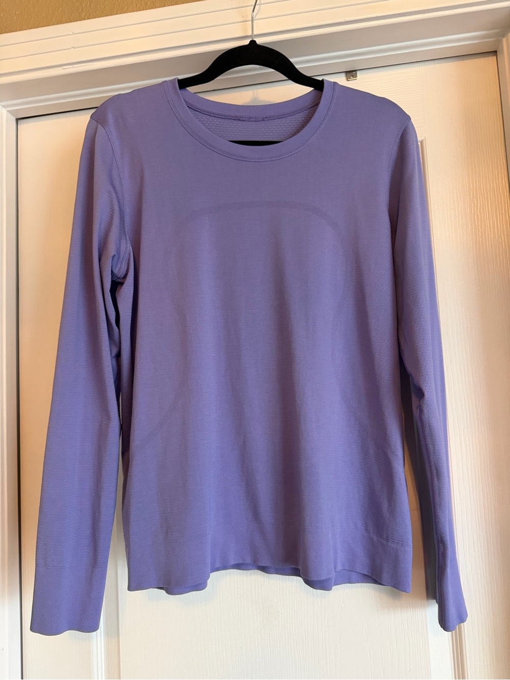 ~SOLD~lululemon athletica Long Sleeve Crewneck Top in Lavender